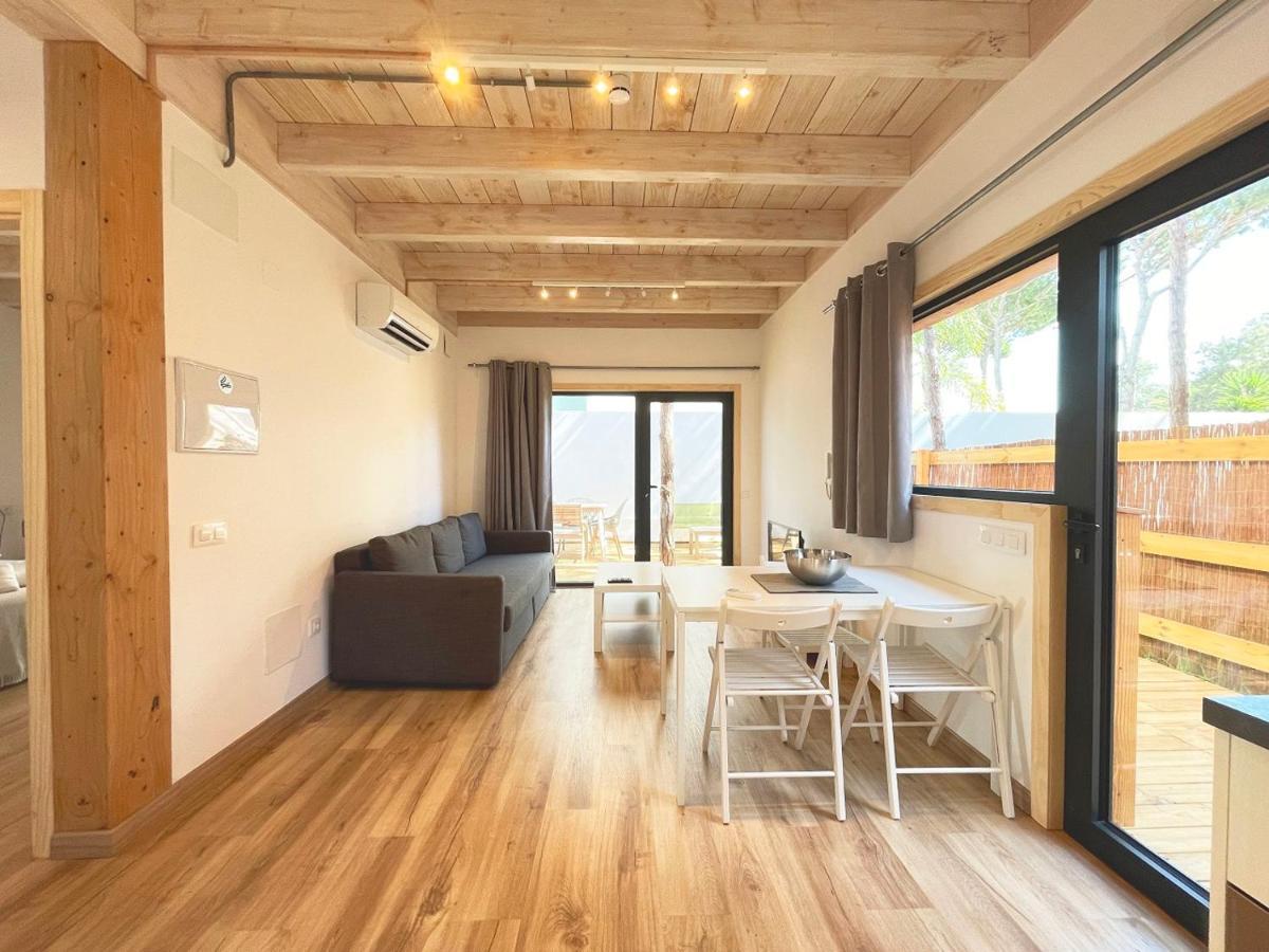 Apartamentos Biopasivos Living Pura Madera Chiclana de la Frontera Quarto foto